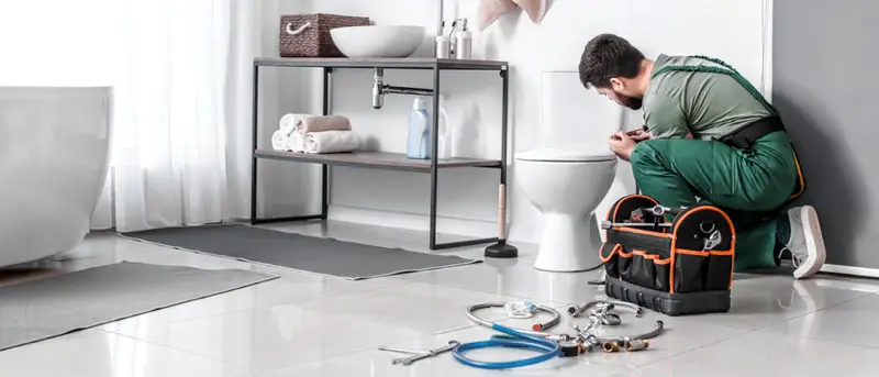 Installation sanitaire : raccordements eau et évacuation